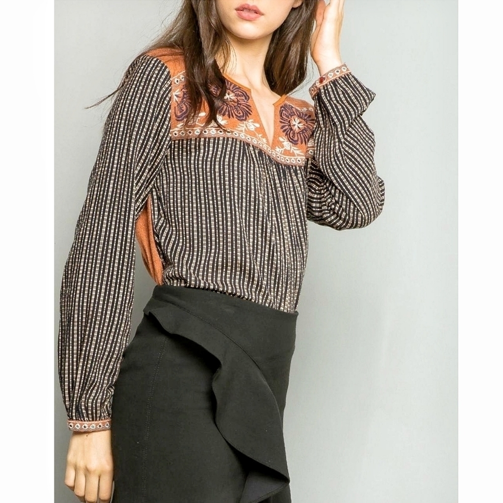 Contemporary Stripe print Embroidery top S